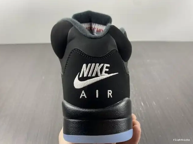 Jordan Metallic Black 845035-003 Retro 5 (2016) 0621